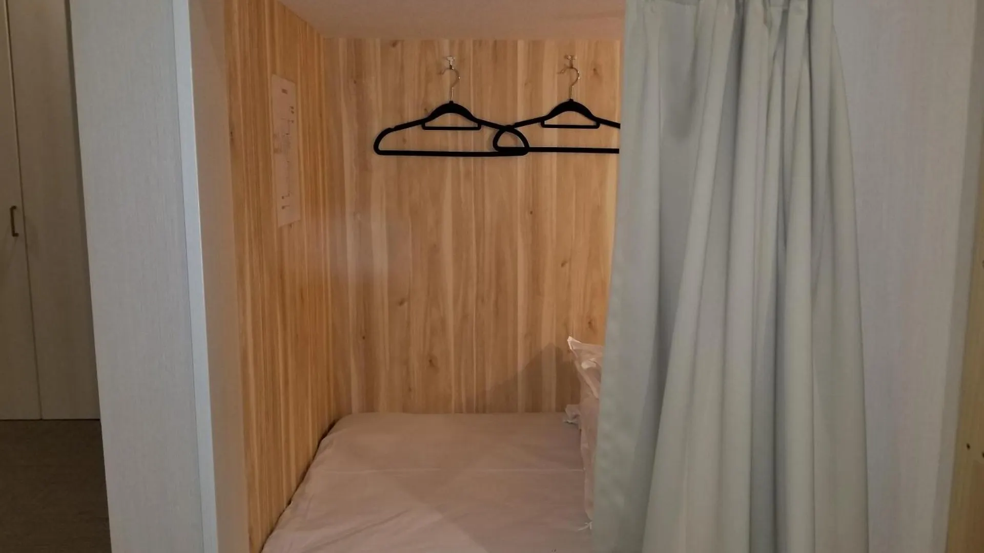 Bnb+ Namba Osaka Hostel